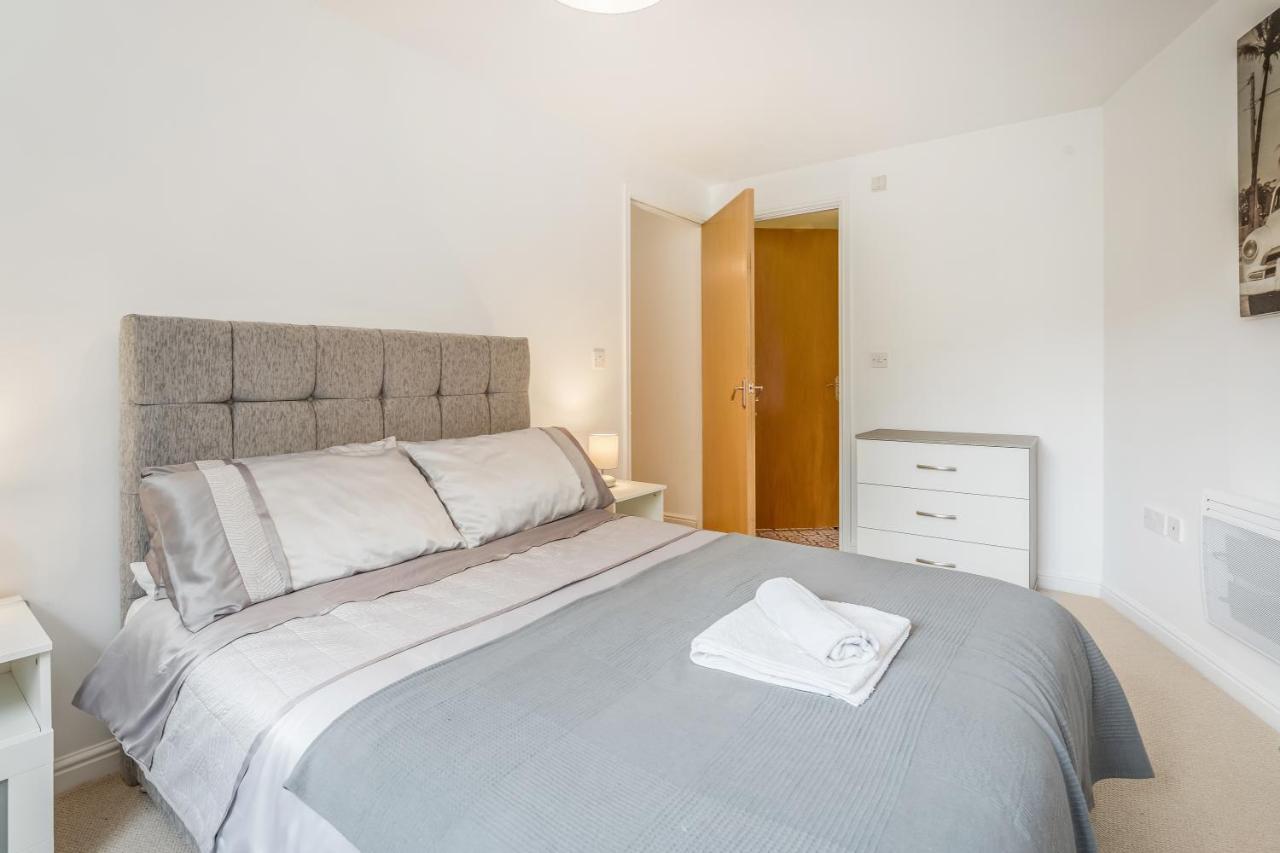 Saughton Suite With Views Of Water Of Leith Edinburgh Bagian luar foto