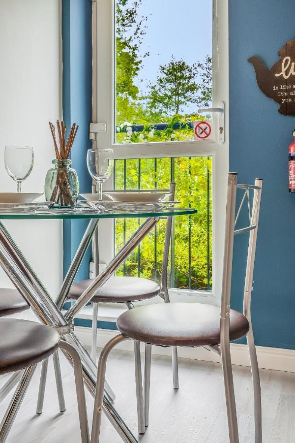 Saughton Suite With Views Of Water Of Leith Edinburgh Bagian luar foto