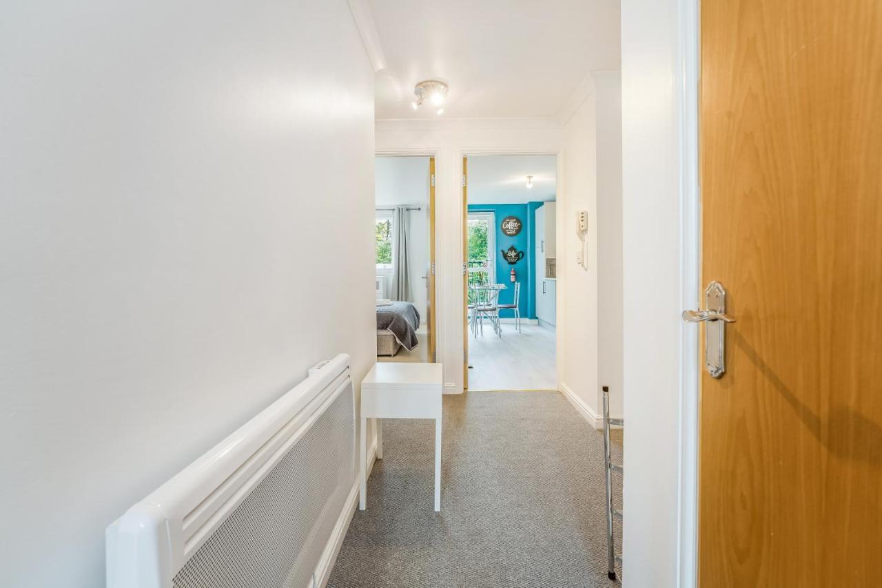 Saughton Suite With Views Of Water Of Leith Edinburgh Bagian luar foto