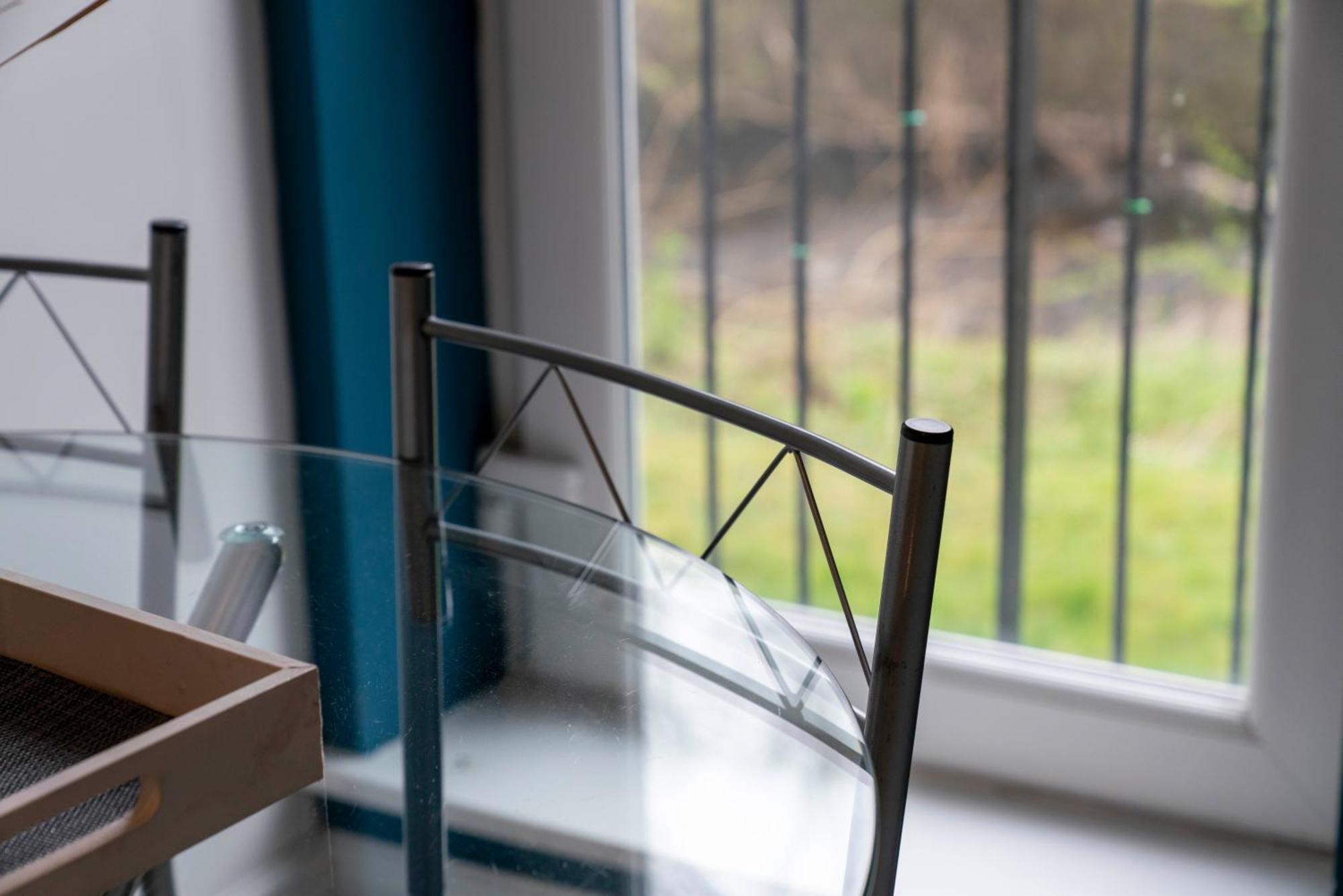Saughton Suite With Views Of Water Of Leith Edinburgh Bagian luar foto